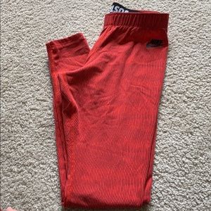 Nike leggings